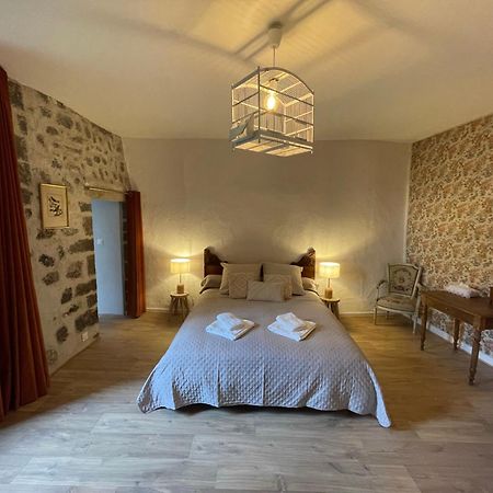 Aux Portes Du Mont Anis Le Puy-en-Velay 外观 照片